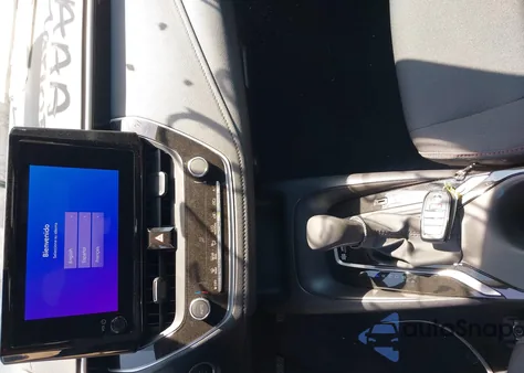 2025 Toyota Corolla Se из США, поврежденный, VIN 5YFS4MCE0SP230707